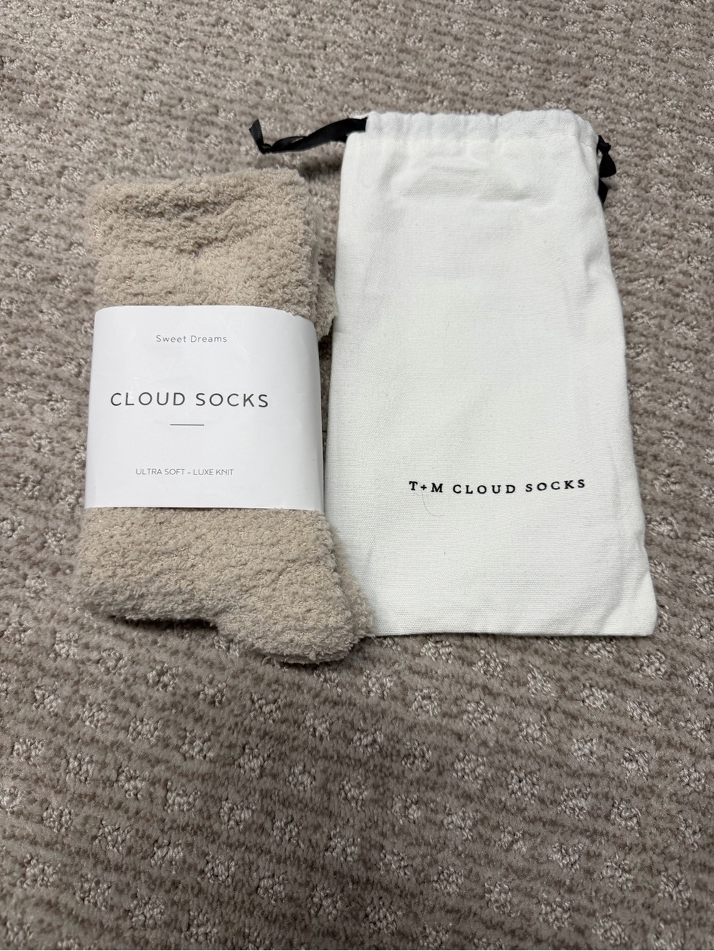 - Cozy Beige Lounge Socks